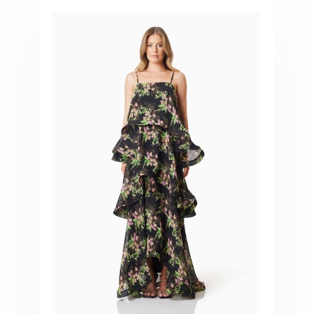 Elliatt Ula Tiered Maxi Gown Sz S